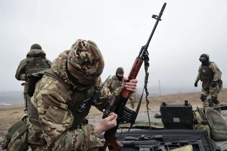 Російські військові стягують війська в район Олешок, користуючись перемир’ям